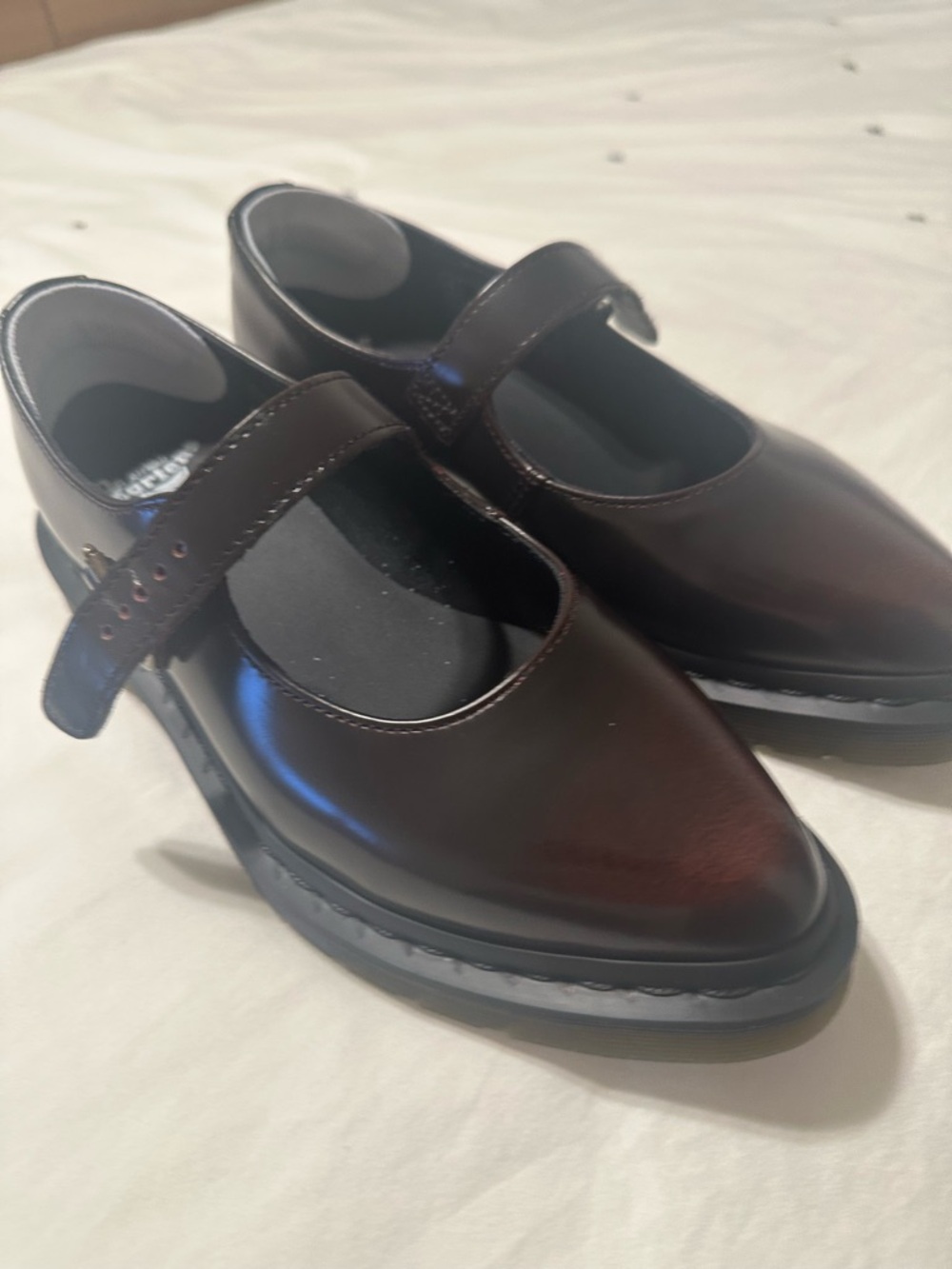 Dr. Martens Box and Receipt with Brown Cardboard